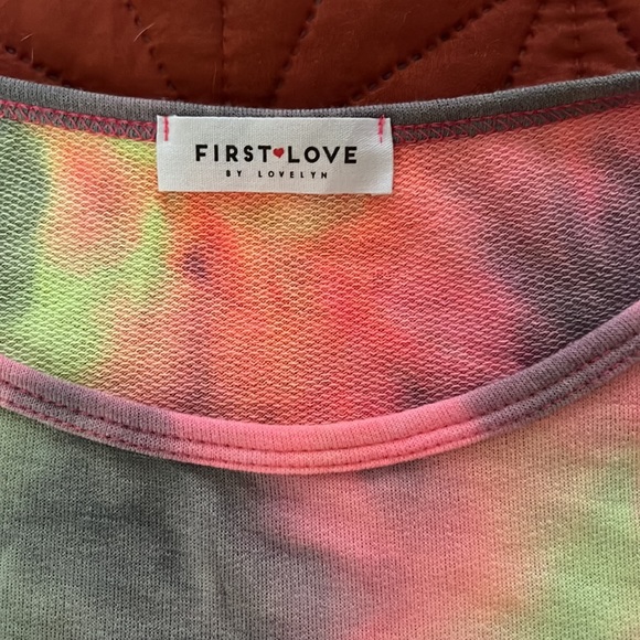 Tye Die Shirt - Picture 4 of 4